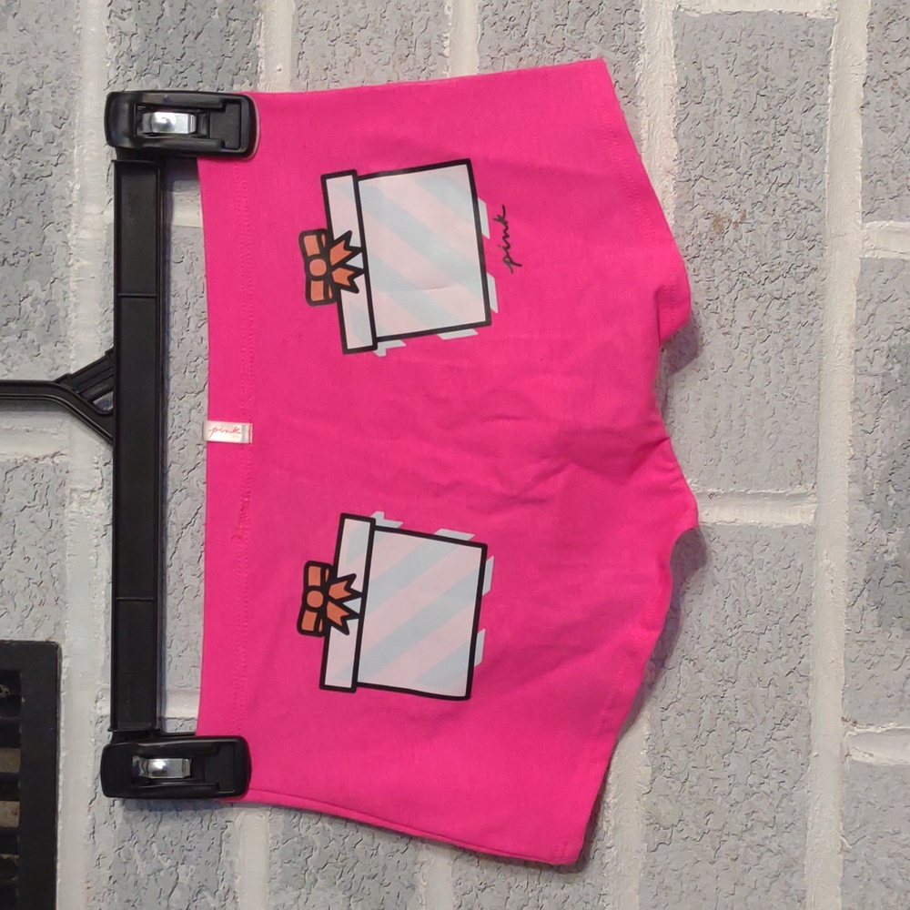 New PINK Victoria's Secret Shortie Hot Pink Gift Box Shorts Underwear Small